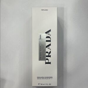 PRADA Reveal Skin Optimizing Foundation - DN85